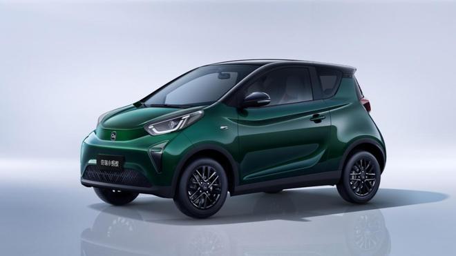 虑适合女生开的车当如奇瑞小蚂蚁新葡京娱乐场app告别泊车焦(图3)