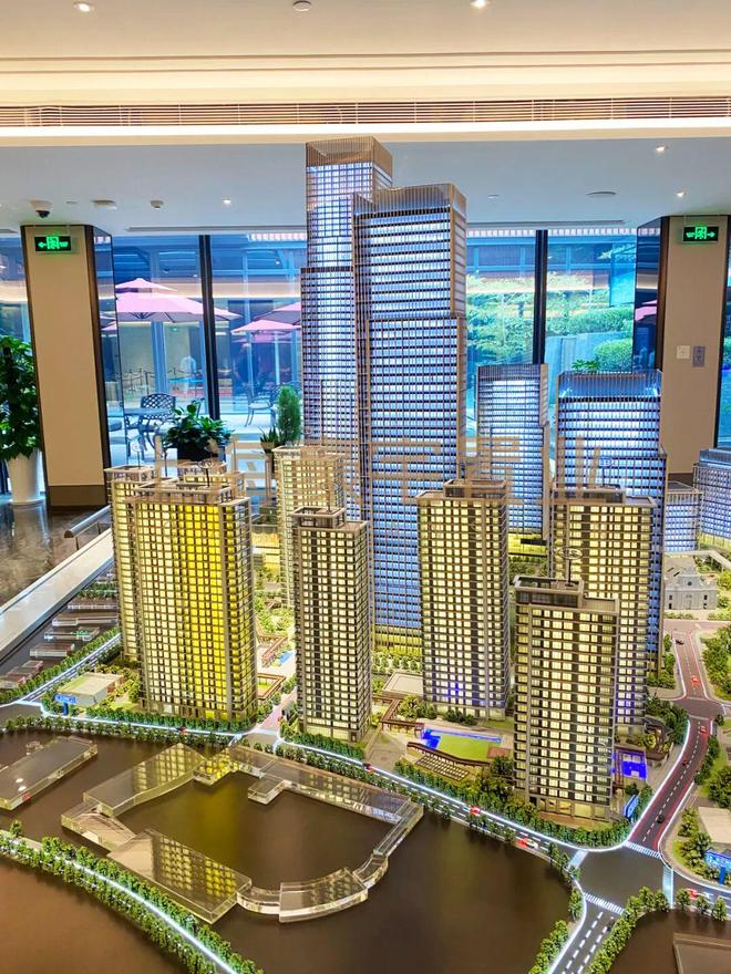 布：外滩天幕1715引领都市豪宅生活！澳门新葡京@外滩天幕1715售楼处发(图7)